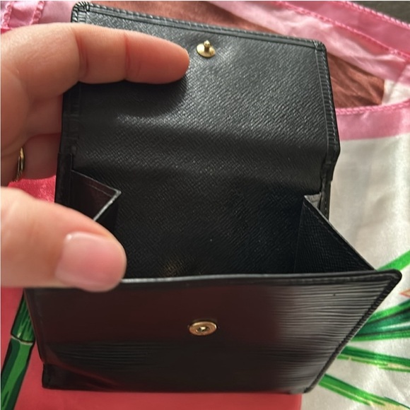 --SOLD-- LV Black unisex black wallet, card holders, cash holder and coin EUC - Picture 5 of 7